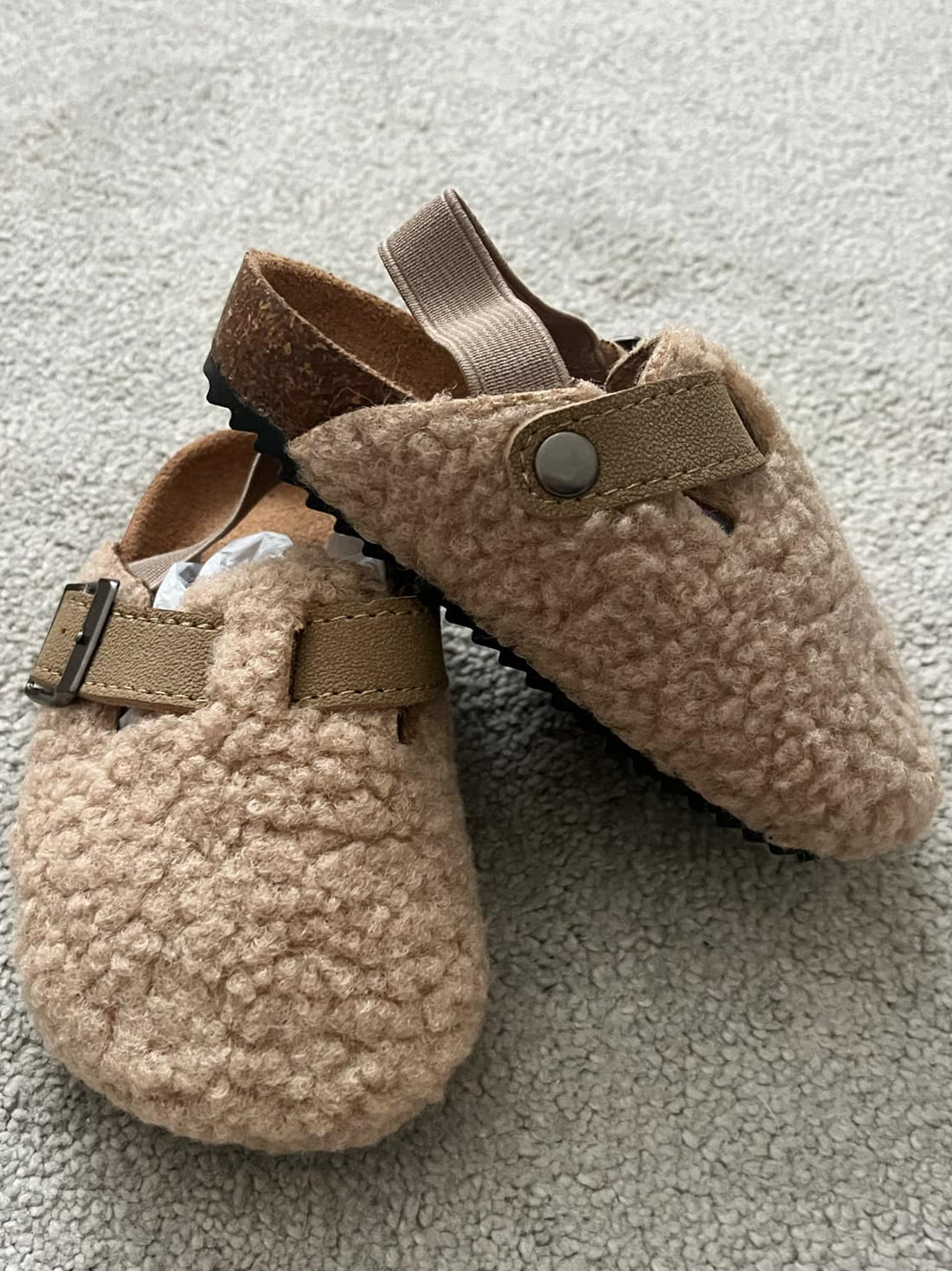 Biege Bord Clog Shoes