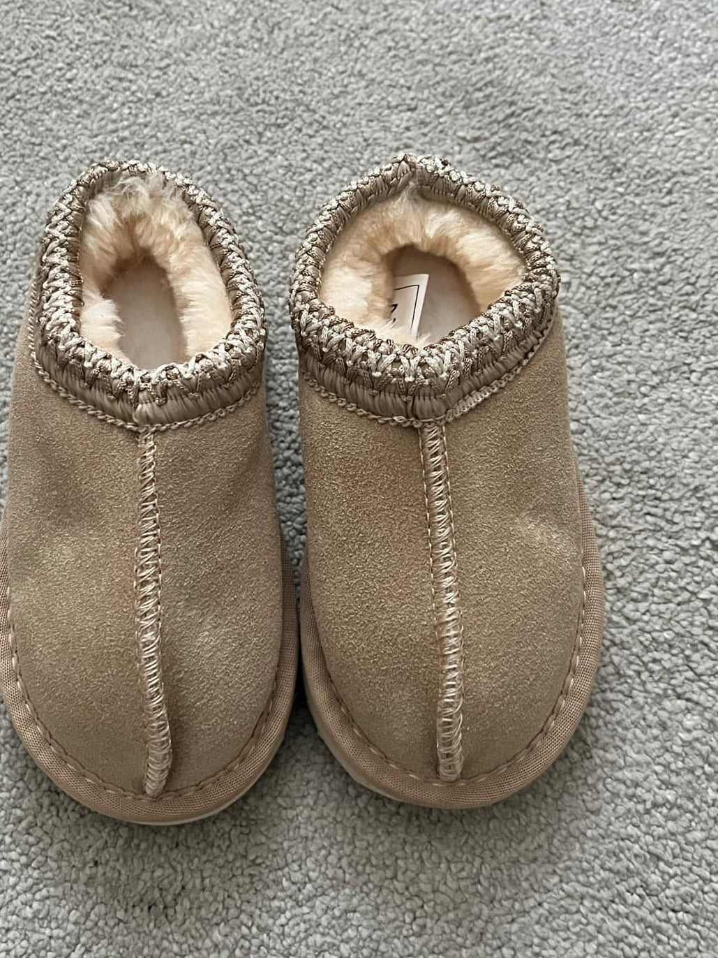 Light Beige Tazzy Faux Fur Lined Shoes